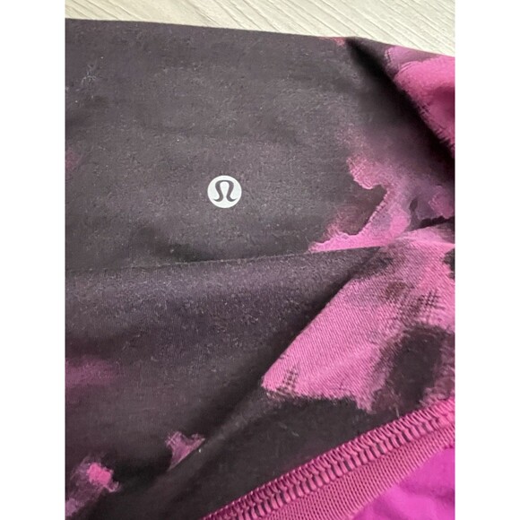 Lululemon Wunder Under Crop Black Raspberry pink Size 8 Reversible Leggings - Picture 10 of 11